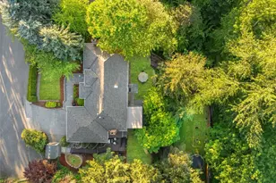 14102 SE 42nd St, Bellevue, WA 98006 - Photo 39