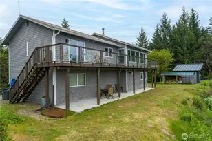 110 E Havenridge Dr, Union, WA 98589 - Photo 3