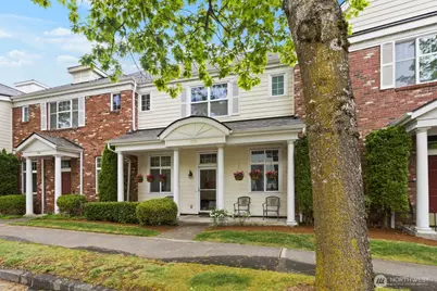 1618 Huckelberry Circle, Issaquah, WA 98029 - Photo 3