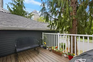 1618 Huckelberry Circle, Issaquah, WA 98029 - Photo 29