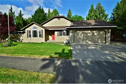 910 11th Street SE, Puyallup, WA 98372 - Photo 1