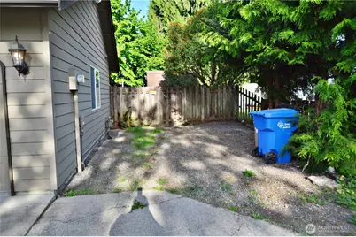 910 11th Street SE, Puyallup, WA 98372 - Photo 25