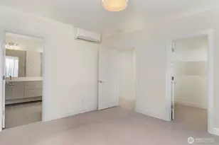 2607 NW 64th St, Seattle, WA 98107 - Photo 7