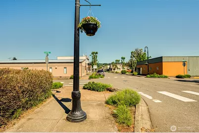512 Davidson Avenue, Woodland, WA 98674 - Photo 11