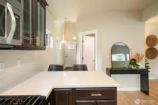 7270 E Grandview St, Port Orchard, WA 98366 - Photo 11