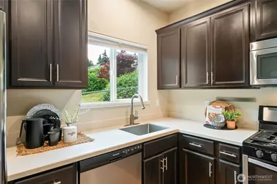 7270 E Grandview Street, Port Orchard, WA 98366 - Photo 9