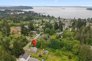 7270 E Grandview St, Port Orchard, WA 98366 - Photo 37