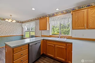 1083 Fidalgo Drive, Burlington, WA 98233 - Photo 15