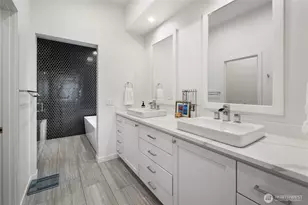 3303 37th Ave W, Seattle, WA 98199 - Photo 19