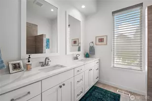 3303 37th Ave W, Seattle, WA 98199 - Photo 25
