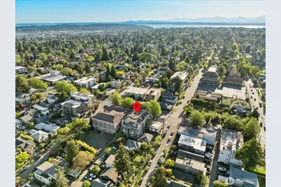 7814 Greenwood Avenue N #205, Seattle, WA 98103 - Photo 21