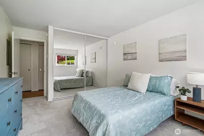 12700 NE 8th Street #E-104, Bellevue, WA 98005 - Photo 13