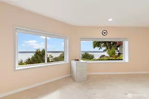1919 SW Cove Point Rd, Burien, WA 98146 - Photo 21