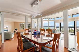 1919 SW Cove Point Rd, Burien, WA 98146 - Photo 13