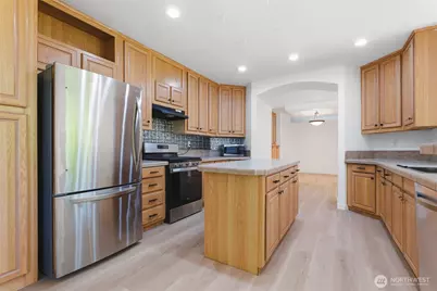 3939 Black Lake Boulevard SW, Tumwater, WA 98512 - Photo 11