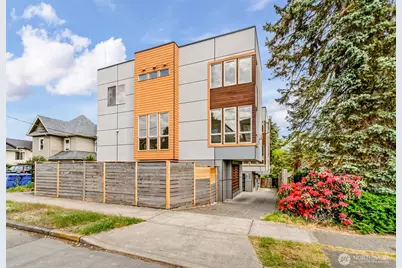 8840 Interlake Avenue N, Seattle, WA 98103 - Photo 37