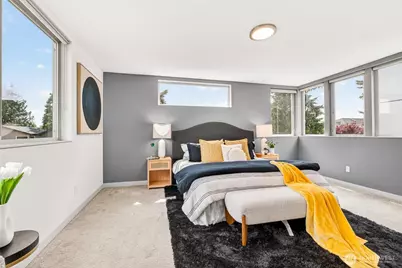 8840 Interlake Avenue N, Seattle, WA 98103 - Photo 23