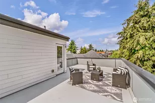 8840 Interlake Ave N, Seattle, WA 98103 - Photo 35