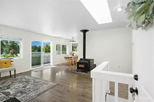 31025 E Lake Morton Dr SE, Kent, WA 98042 - Photo 27