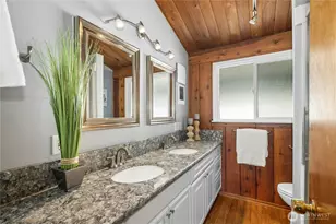 31025 E Lake Morton Dr SE, Kent, WA 98042 - Photo 15