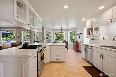 1702 14th Street SW, Puyallup, WA 98371 - Photo 11