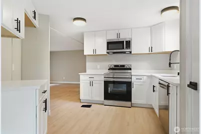 9205 146th Street NW, Gig Harbor, WA 98329 - Photo 3