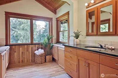 2970 Smugglers Cove Road, Greenbank, WA 98253 - Photo 19