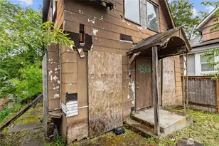 4563 33rd Ave S, Seattle, WA 98118 - Photo 13
