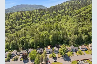 2425 NW Oakcrest Drive, Issaquah, WA 98027 - Photo 29