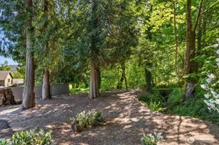 2425 NW Oakcrest Dr, Issaquah, WA 98027 - Photo 25