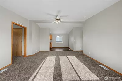 1701 E Burr Avenue #20, Moses Lake, WA 98837 - Photo 13