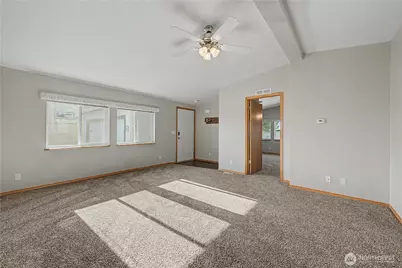 1701 E Burr Avenue #20, Moses Lake, WA 98837 - Photo 11