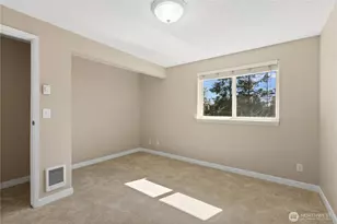 7700 196th St SW, Edmonds, WA 98026 - Photo 21