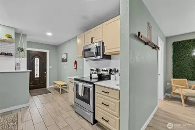 417 W 2nd Street, Cle Elum, WA 98922 - Photo 5