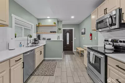 417 W 2nd Street, Cle Elum, WA 98922 - Photo 3