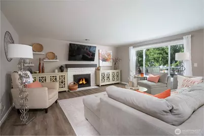 1952 S 371st Pl, Federal Way, WA 98003 - Photo 5