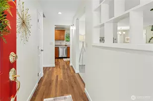 804 Lynnwood Ave NE, Renton, WA 98056 - Photo 3
