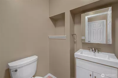 7728 Fairway Avenue SE #903, Snoqualmie, WA 98065 - Photo 15