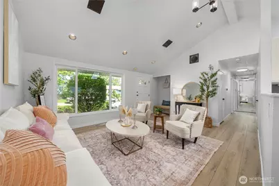 691 Redmond Avenue NE, Renton, WA 98056 - Photo 7