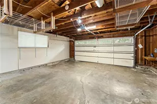 18152 145th Ave SE, Renton, WA 98058 - Photo 35