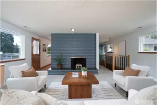 1045 Sunrise Ln, Fircrest, WA 98466 - Photo 5