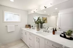 9419 NE 5th St, Bellevue, WA 98004 - Photo 23