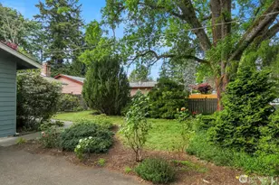 13325 19th Ave NE, Seattle, WA 98125 - Photo 13