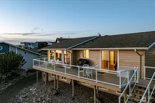724 Hacienda Dr, Coupeville, WA 98239 - Photo 33