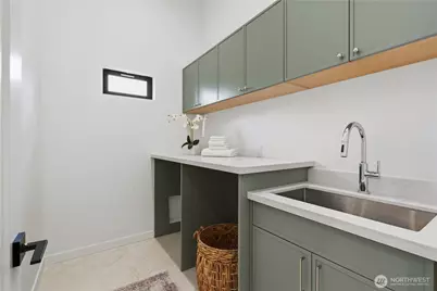 1122 N 34th Street, Renton, WA 98056 - Photo 33