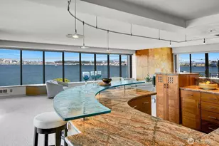 1111 Harbor Ave SW, Seattle, WA 98116 - Photo 17