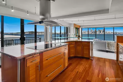 1111 Harbor Avenue SW #500, Seattle, WA 98116 - Photo 15