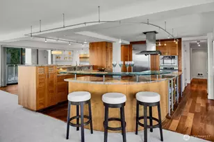 1111 Harbor Ave SW, Seattle, WA 98116 - Photo 13
