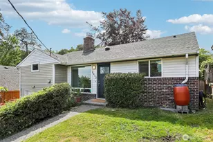 8613 42nd Ave S, Seattle, WA 98118 - Photo 1