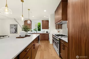 815 130th Ave, Bellevue, WA 98005 - Photo 9